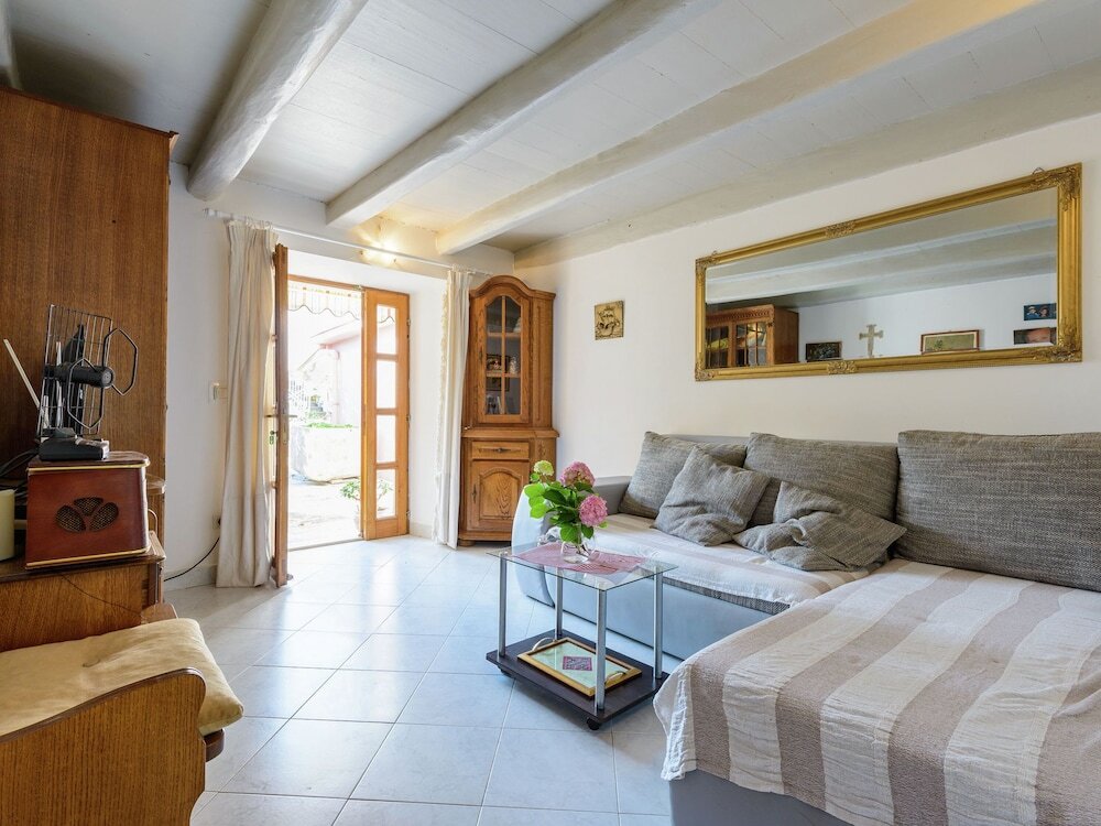Lovely Mediterranean Home Near Beach With Private Open & Covered Terrace