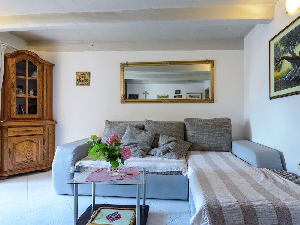 Lovely Mediterranean Home Near Beach With Private Open & Covered Terrace