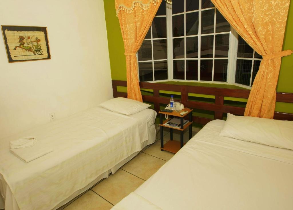 Hotel Tazumal House