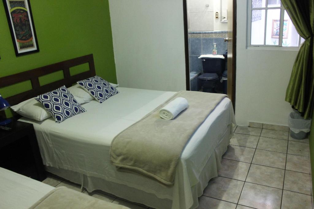 Hotel Tazumal House