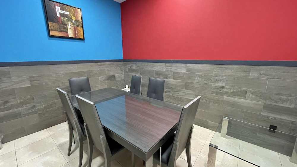 Beverly Hills Hotel & Suites San Salvador