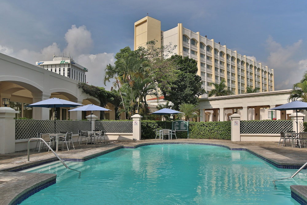Real Intercontinental San Salvador At Metrocentro Mall