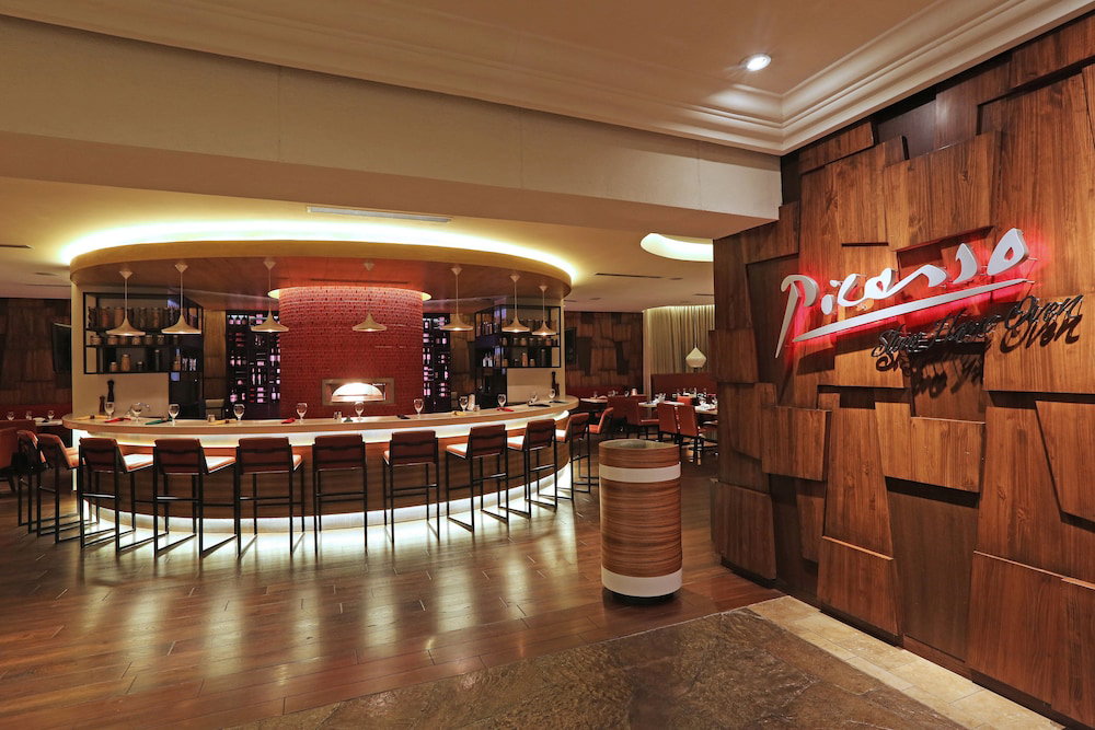 Real Intercontinental San Salvador At Metrocentro Mall