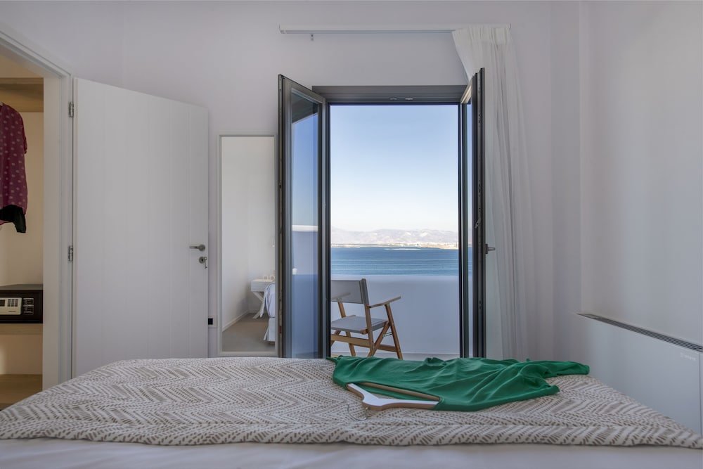 Kymo Luxury Suites