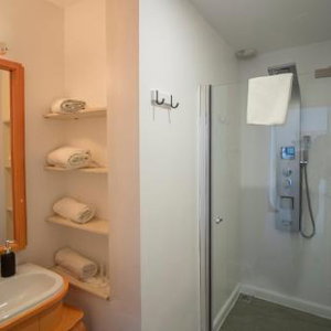 Hotel Renegade cazare Siofok