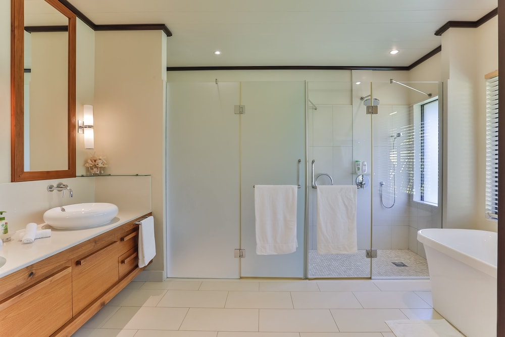 Anahita Golf And Spa Resort