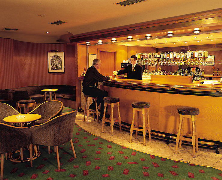 Stormont Hotel