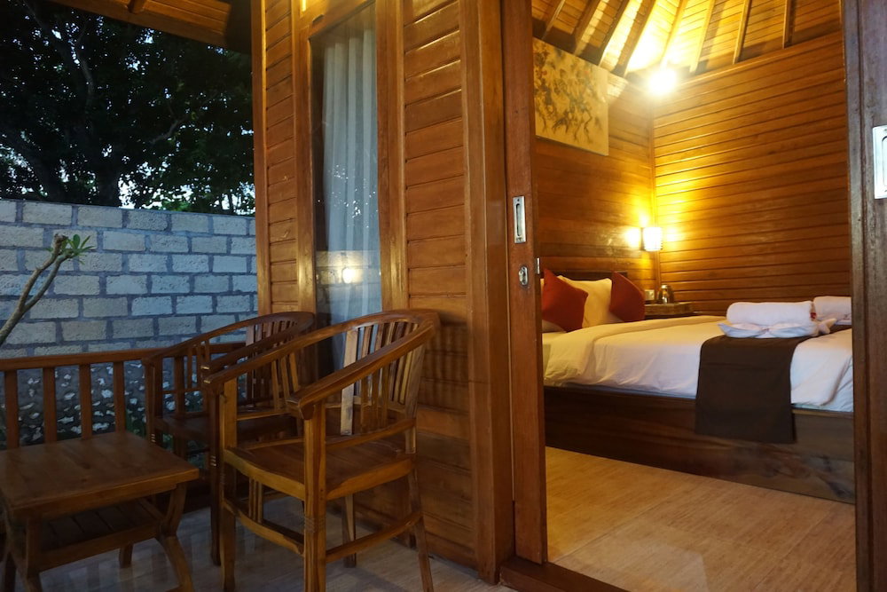 Kamasan Cottage