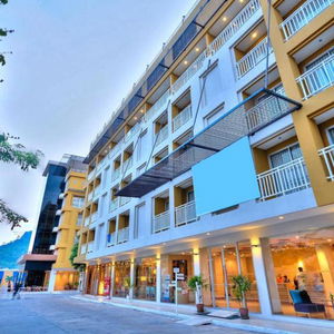 Sejur The Ashlee Plaza Patong Hotel & Spa vacanta Phuket