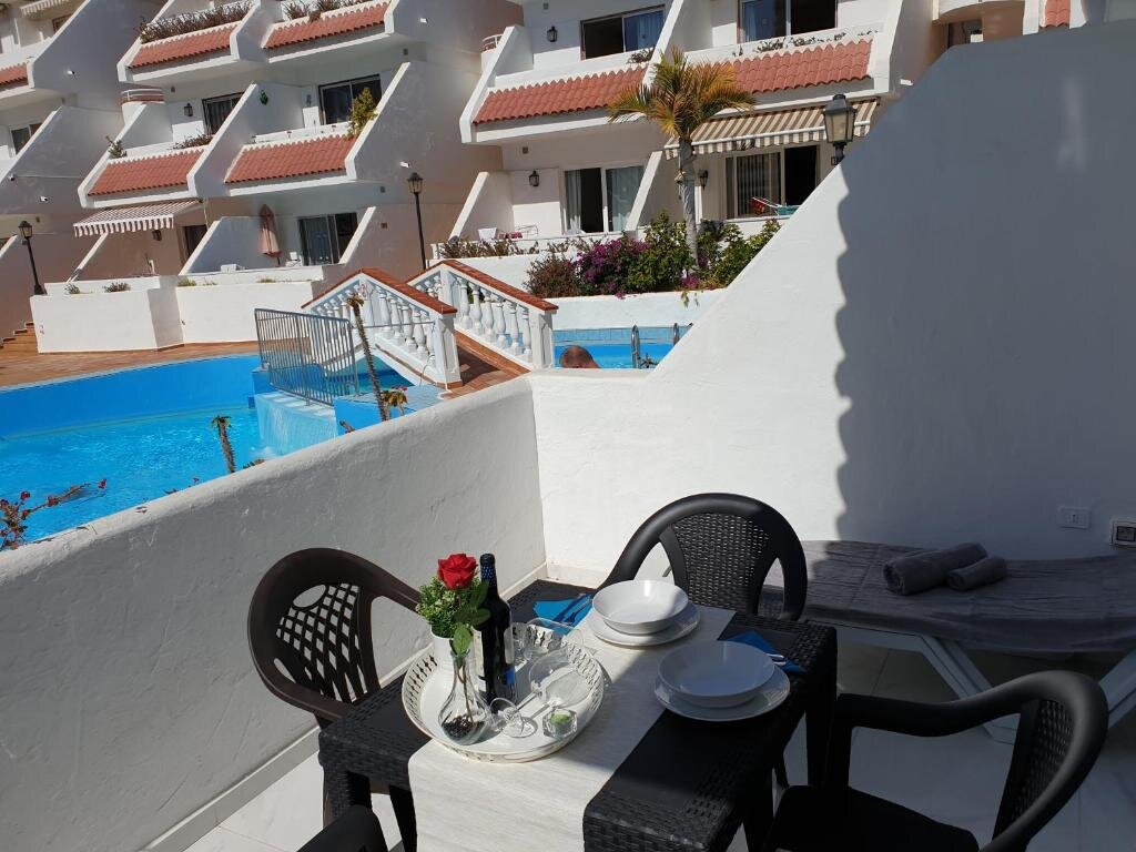 dal travel Casa Las Flores With Heated Pool, Only 490 Meters To The Beach, Balcony, Wifi