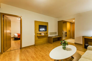 Hotel Maple Hotel