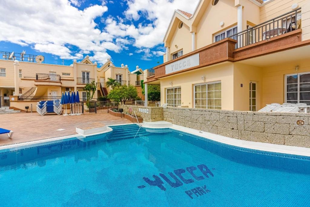 dal travel Yucca Park, Lovely, Quiet, 2 Bedroom, 70M2, Ocean Pool View!
