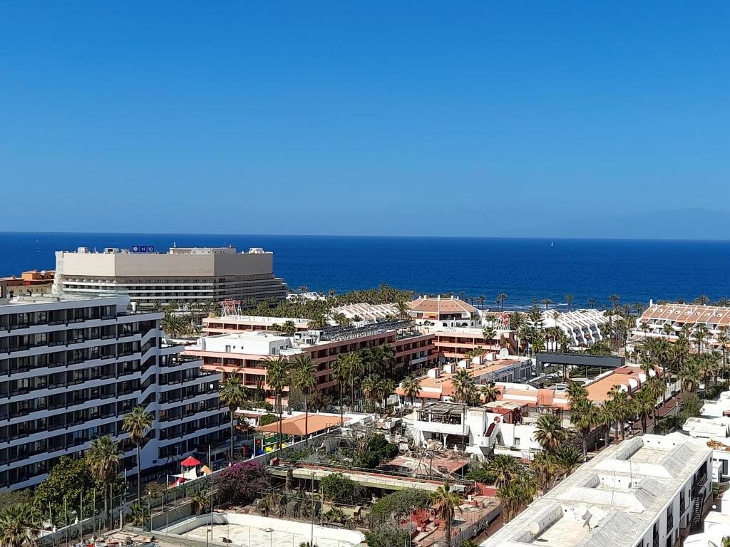 dal travel Playa Honda Luxury