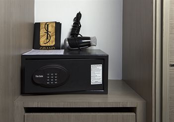 Hotel Ramada By Wyndham Bangkok Sukhumvit 11