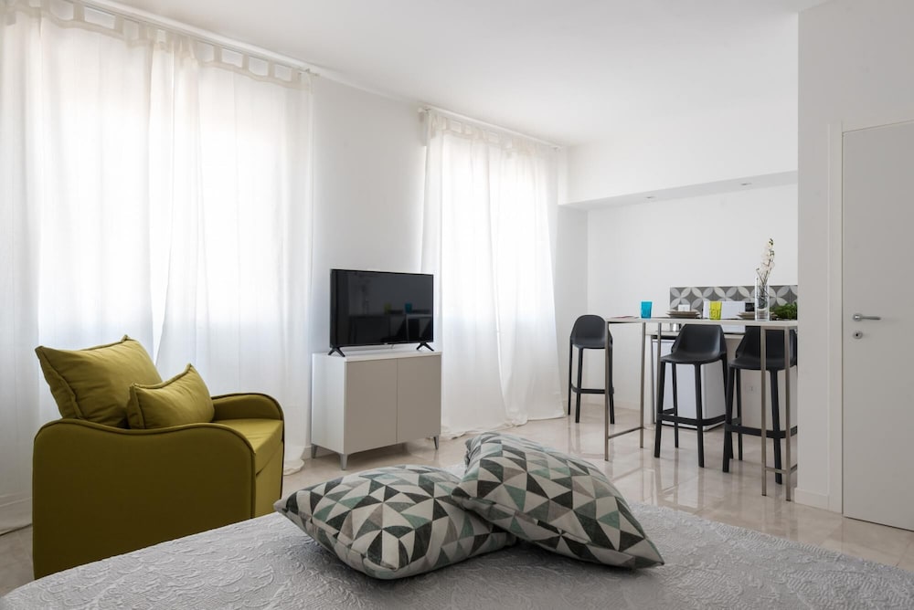 Hotel Dioniso Comfort Suite By Wonderful Italy