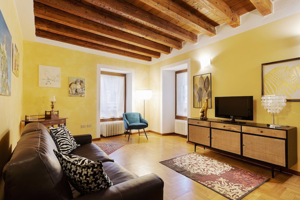 Hotel Città Antica Charming Flat