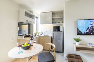 Hotel Cross Vibe Sukhumvit Hotel