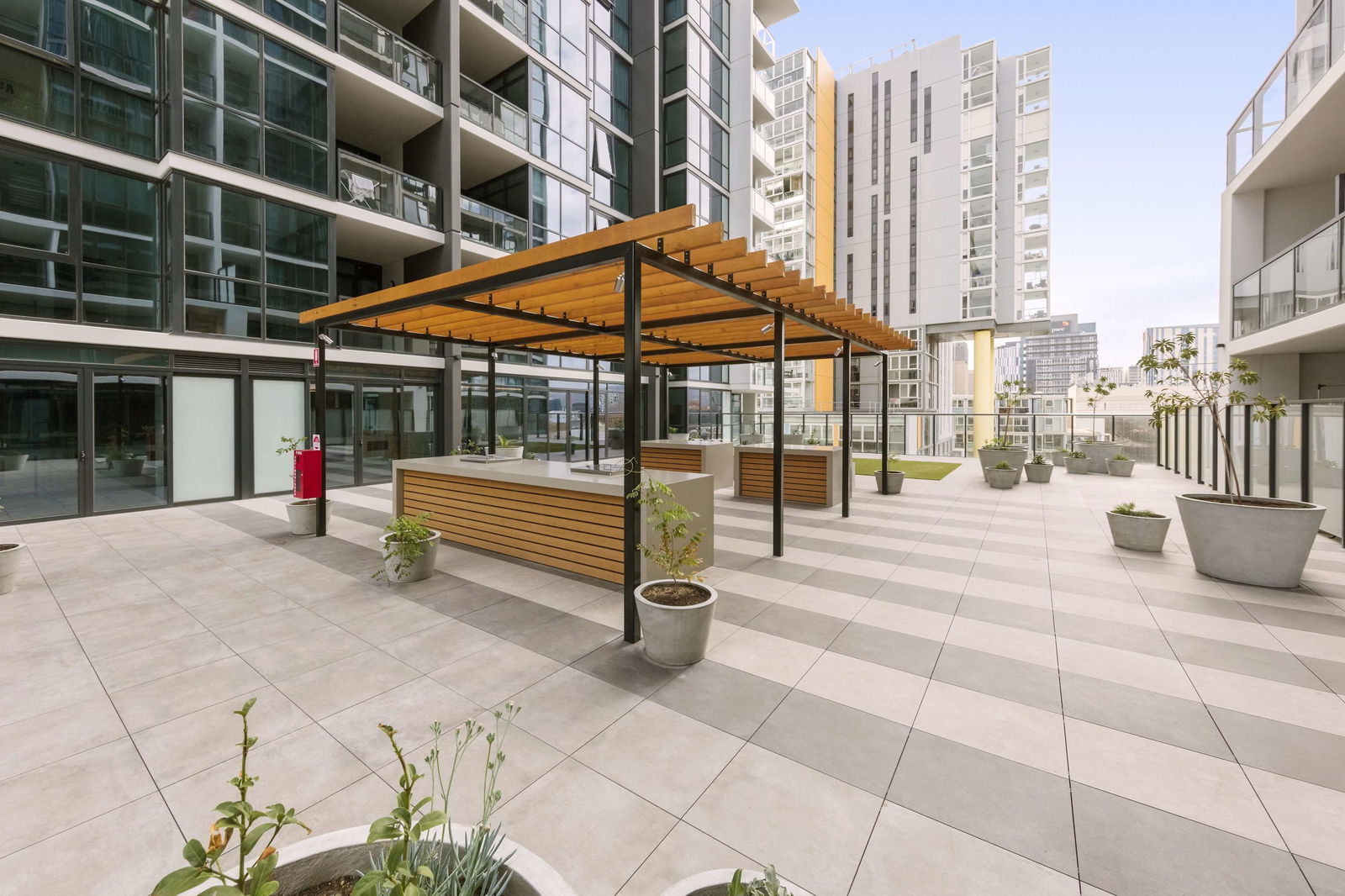 Hotel Avani Adelaide Residences