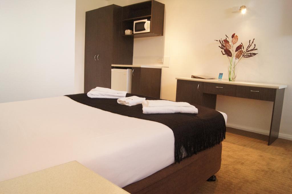 Hotel Parkdale Motor Inn