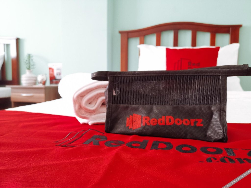 Hotel The Junction Suites By Reddoorz