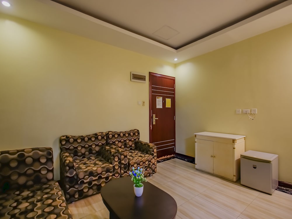 Hotel Super Oyo 838 Manila Crown Palace Hotel