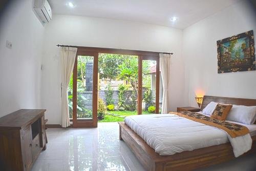 Sugi Guest House
