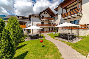 Hotel Yael Apartments cazare Busteni
