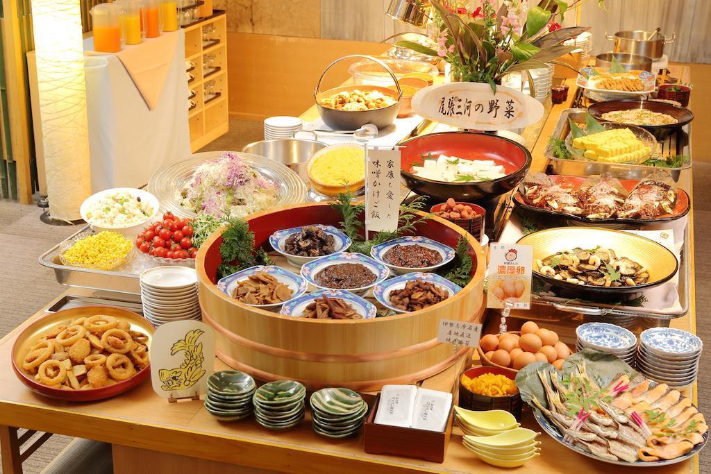 Hotel Nagoya Crown Hotel