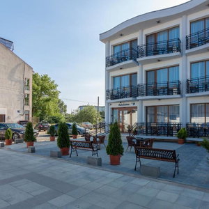 Hotel Vila Adriano cazare Eforie Nord