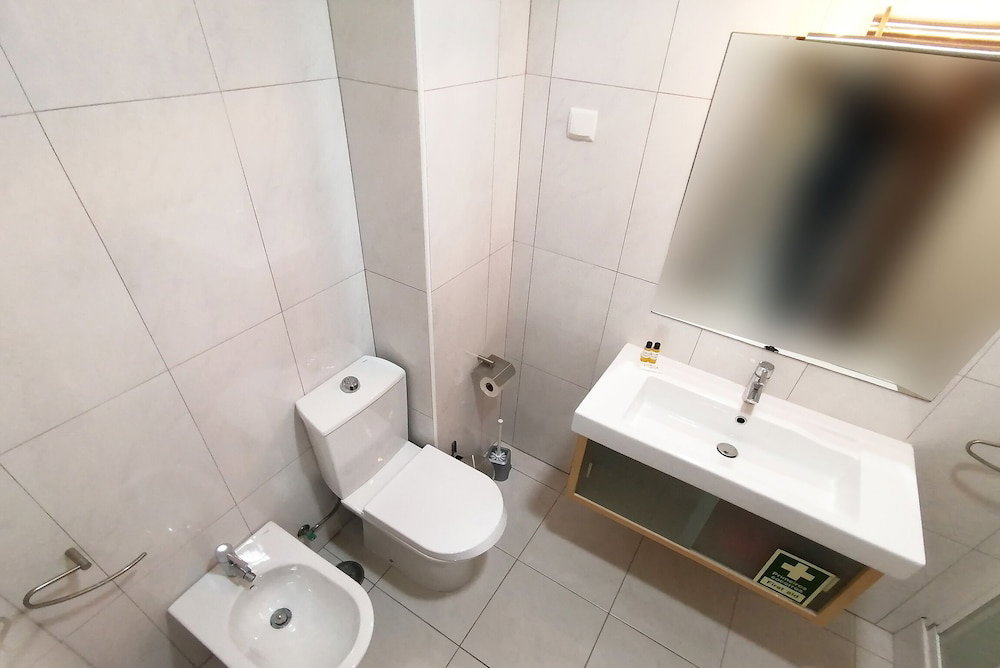 A36 - Avenue Flat In Lagos