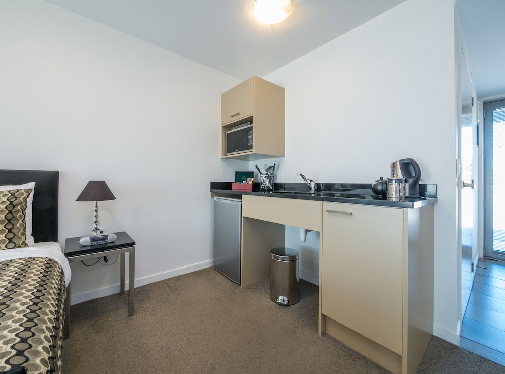 Hotel Bellano Motel Suites