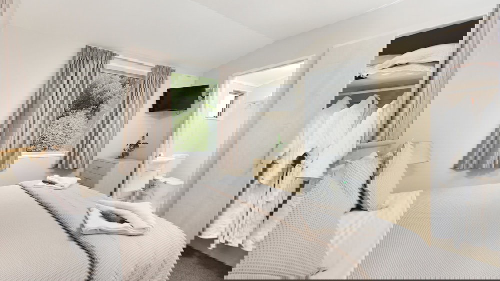 Hotel Arthurs Court Motor Lodge