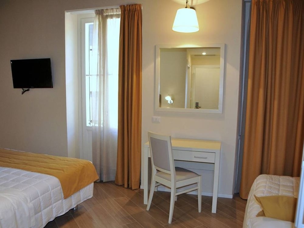 Hotel La Corte Fiorita Como