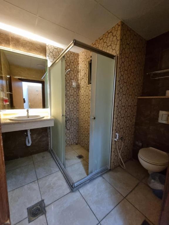 Shweiki Hotel