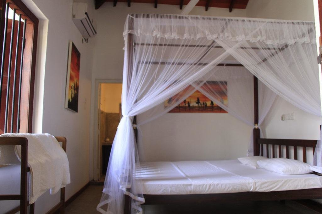 Hotel Oyo 103 Lavinia Villa