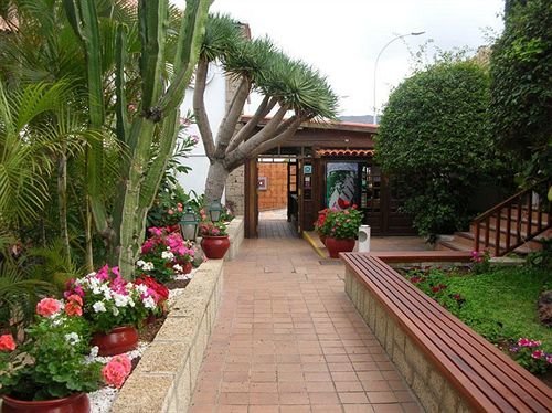 Hacienda Del Sol
