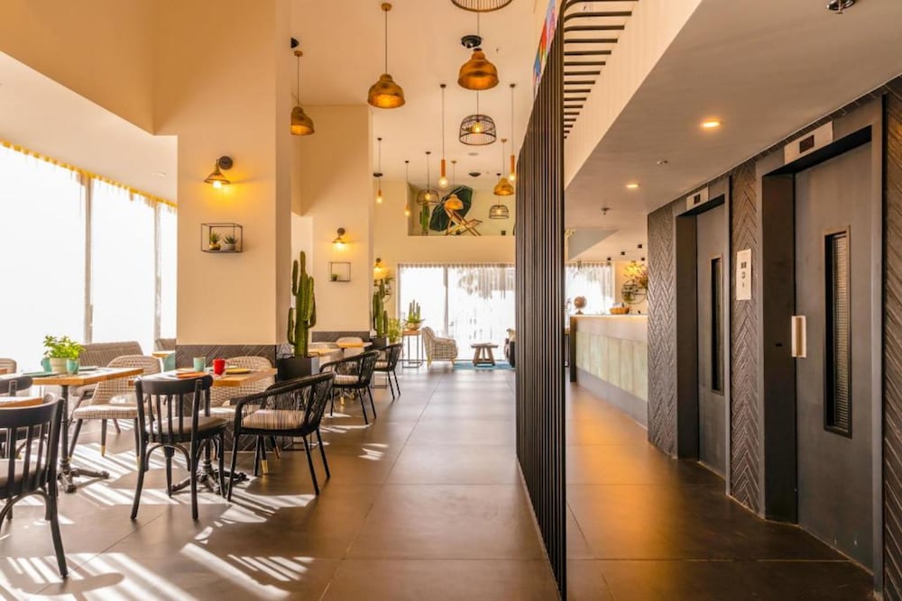Hotel Roxon Sea Sand Bat Yam ( Formerly Armon Yam )