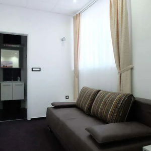 Hotel Luwiana Suites cazare Ljubljana