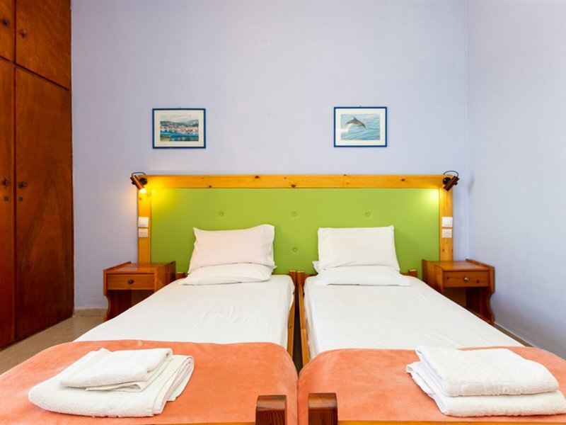 Alexandros Studios And Apartments