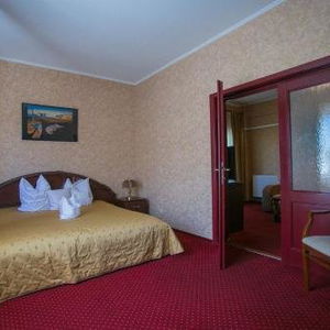 Hotel Europa Pension cazare Targu-Mures