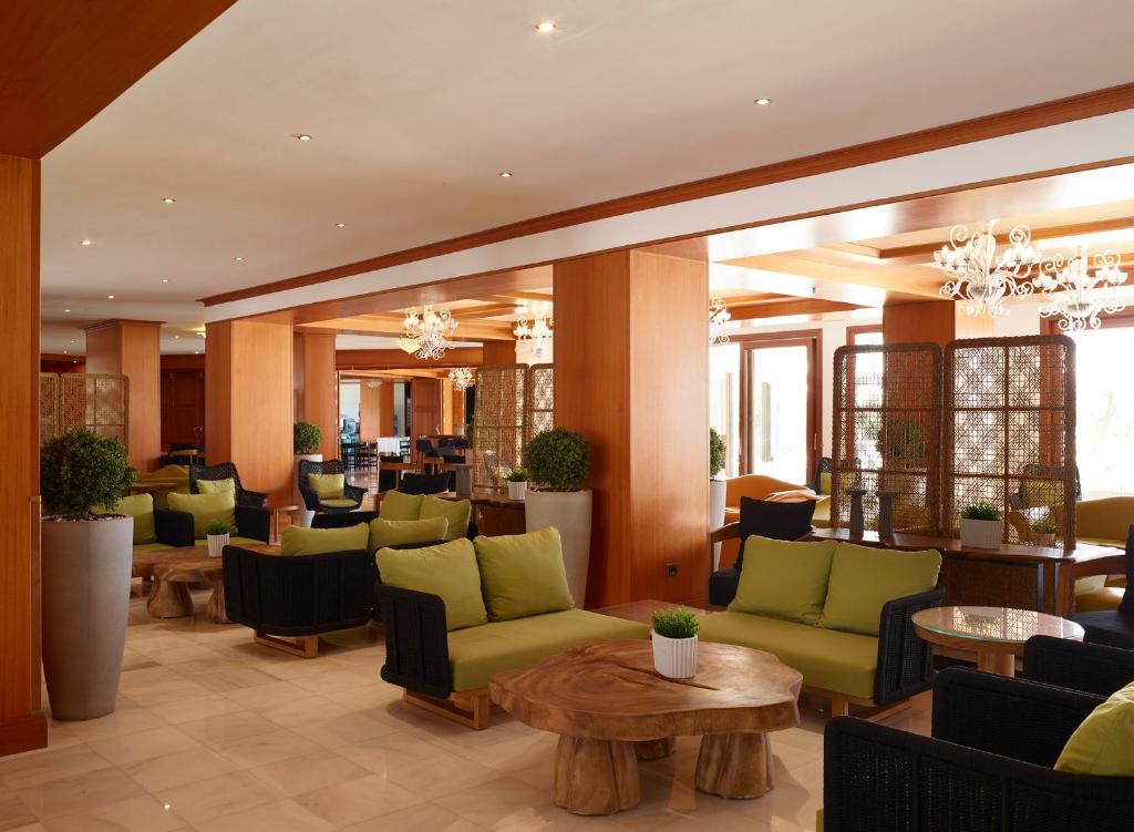 Serita Beach Resort