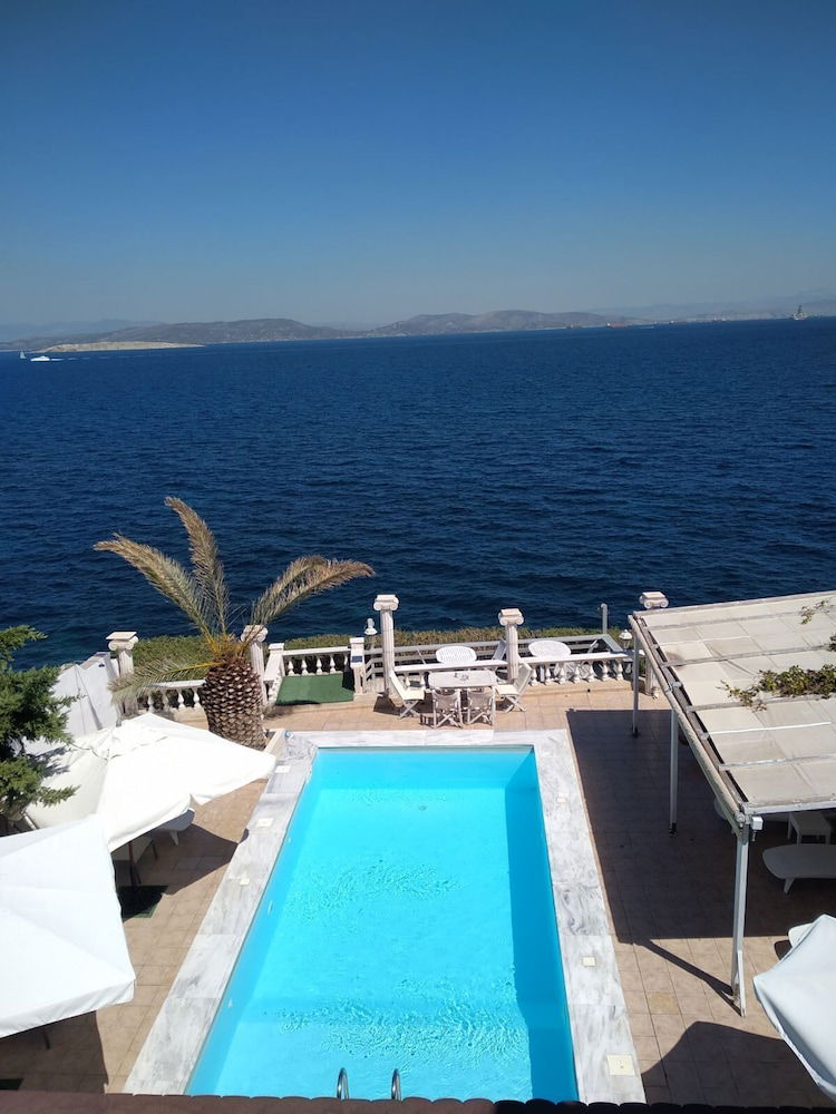 Hotel Mistral Apartments Aegina