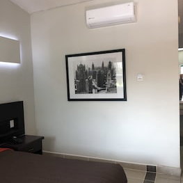 Hotel R Inn De Tj cazare Tijuana