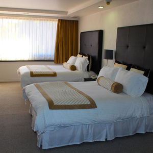 Hotel Pueblo Amigo Hotel & Casino cazare Tijuana