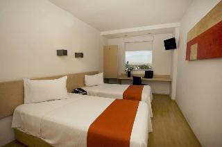 Hotel One Querétaro Plaza Galerías