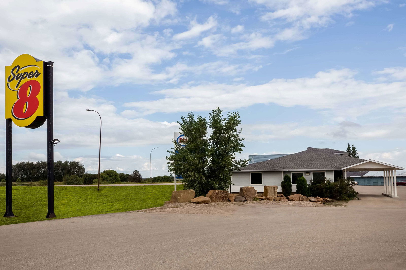 Hotel Super 8 By Wyndham Smoky Lake