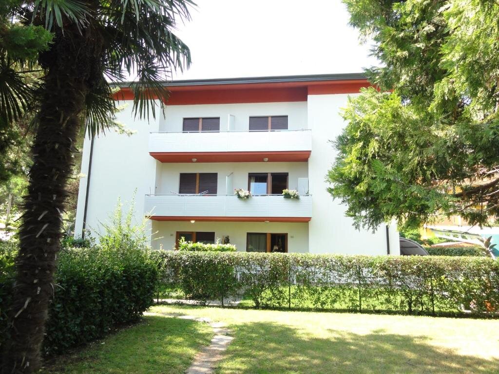 Hotel Villa Flora
