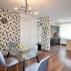 Hotel One Luxury Suites Eger cazare Eger