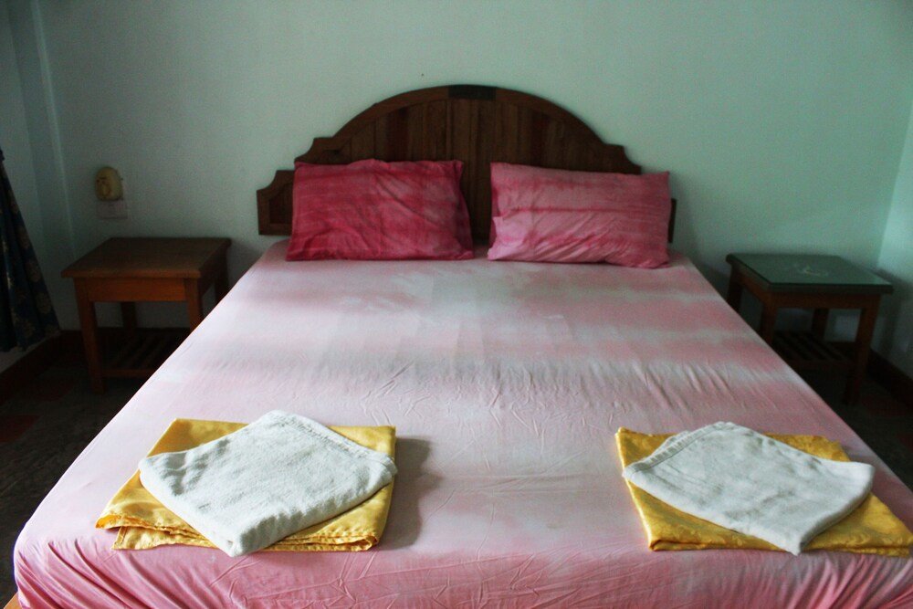 Chill Out Jungle Bungalows