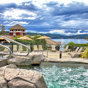 Hotel Poets Cove Resort & Spa cazare British Columbia